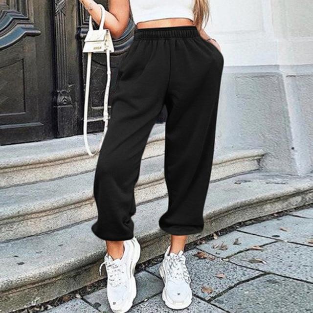 Women Sweatpants. Oversized Joggers and Casual Sweatsuits Pants.